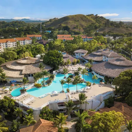 Crown Villas at Lifestyle — Villas Only | Mandatory All-Inclusive Paid at Resort