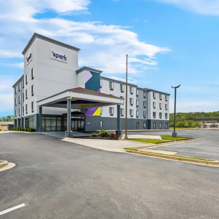 Spark by Hilton Pelham Birmingham I 65