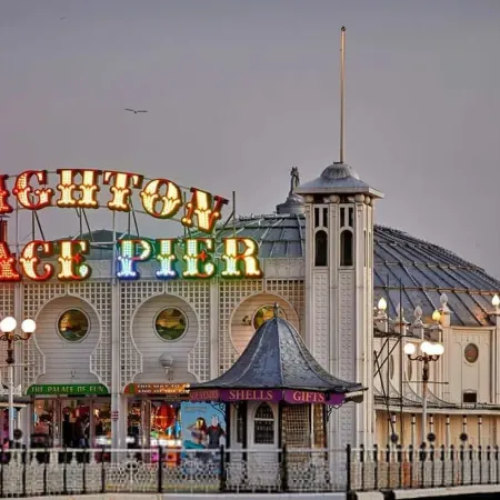 Seafront Penthouse w/ Balcony Central Brighton