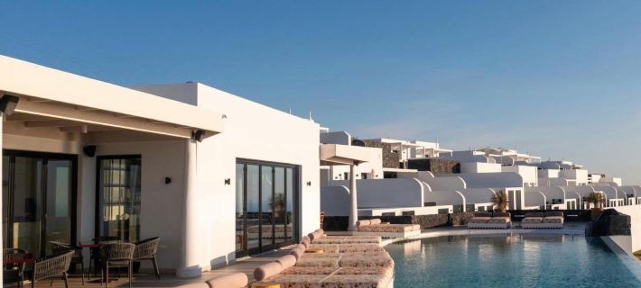 Cresanto Luxury Suites Hotel a Santorini