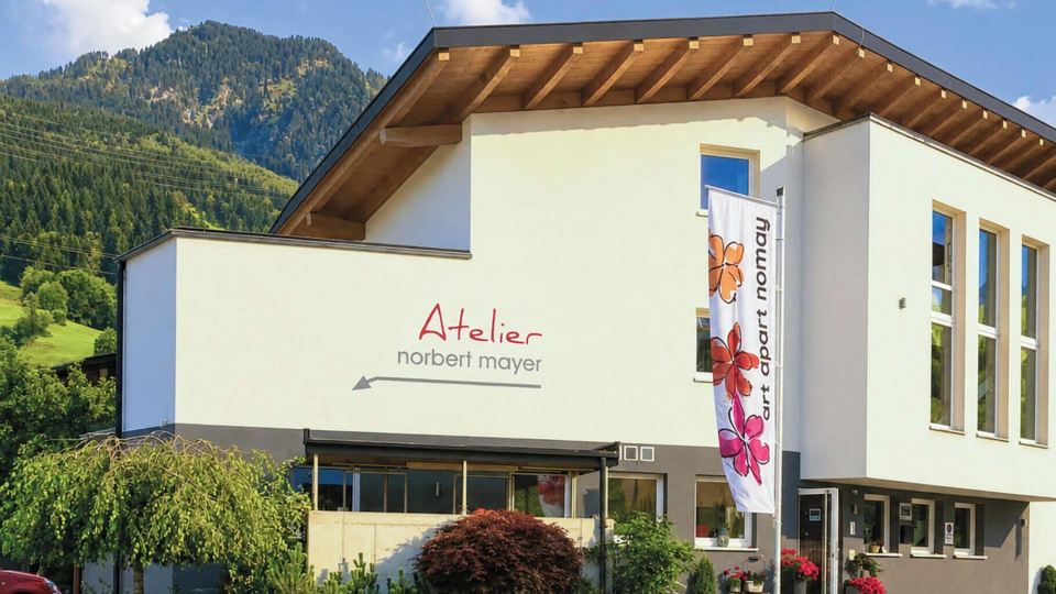 Art Apart Nomay Summercard Blick Top of Salzburg