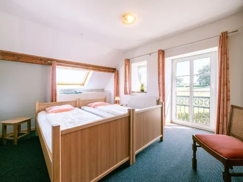 Moderscheid Cottage with Spa - Homestays