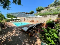 Serene Tuscan Retreat with Breathtaking Views - piscina