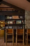 Tivoli Lodge - bar