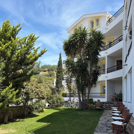 Hotel Villa Tokur