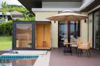 SORA Ocean View 3BR Pool & Sauna - Villas