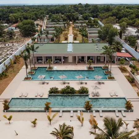 Escapade Hotel