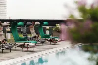 Clarion Hotel Arlanda Airport Terminal - Pools