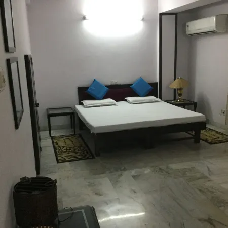 Mewar Inn