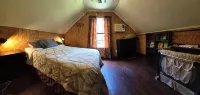 可住5人-50英畝-兩層農場小木屋 - 小木屋