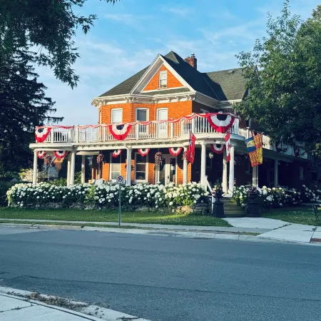 1000 Islands B&B – the Bulloch House