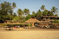 Anahata Retreat Beach Front Resort - Wi-Fi