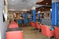 Holiday Inn Express & Suites ATLANTA N - WOODSTOCK by IHG - Frühstück