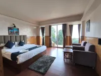 Divsai Retreat - balcony