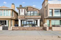 Luxury Oceanfront Home with Rooftop Deck, Hot Tub, Fire Pit - Jacuzzi