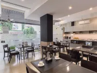 Argenta Suites Belgrano Hotels near Colegiales