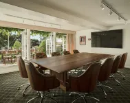 La Playa Hotel - 4-Star