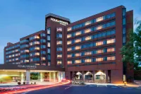Four Points by Sheraton Richmond - parking