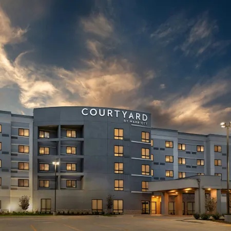 Courtyard by Marriott Sherman