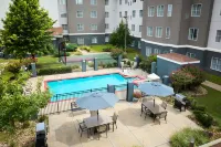 Homewood Suites by Hilton Tulsa-South - Pools