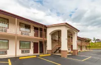 Red Roof Inn Buffalo, TX - 2-Star