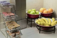 Residence Inn Lake Charles - breakfast