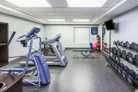 希爾頓歡朋套房酒店-塔爾薩伍德蘭希爾斯 - 健身室/gym room