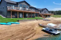 Family Fun on the Lake! Wisconsin Upland Getaway - 4-Sterne