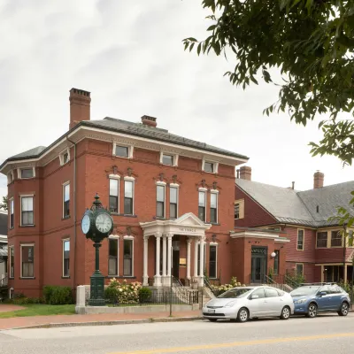 The Francis Hotel Hotels near Wadsworth Longfellow House