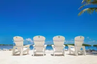 Coconut Palm Inn - Beach