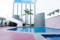 Hotel Mirage - Pool