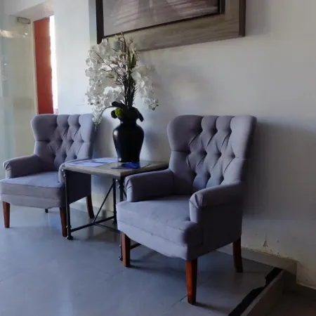 Hotel Estancia Real