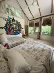 Ki-Ra Holistic Living - 2-Star