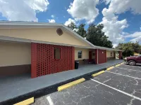 Tropicana Motel Wauchula FL - Motels