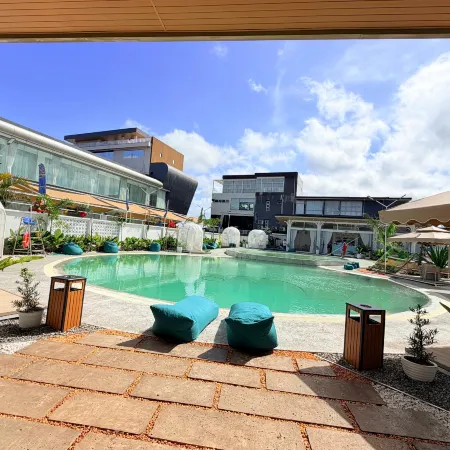 Farmfield Hotel