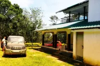 My Space Holiday Inn Munnar Hotels in Chinnakanal