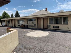 New Western Motel