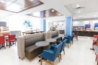 Holiday Inn Express & Suites Knoxville-Farragut Hotels in Farragut