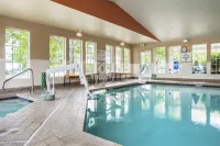 Holiday Inn Express CORVALLIS-ON THE RIVER by IHG - Pool