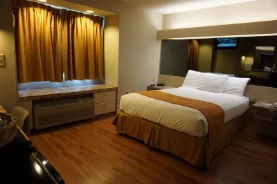 CenterWay Hotel Tonawanda