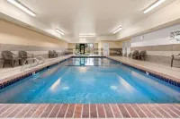 Hampton Inn & Suites Burlington - parking