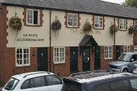 The Crown Inn Hotels in Broad Blunsdon