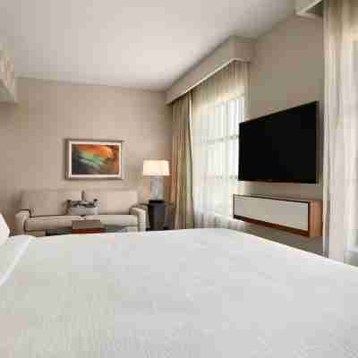 Embassy Suites by Hilton McAllen Convention Center Rooms