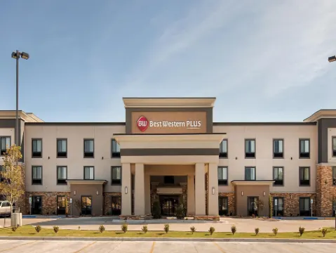 Best Western Plus Ardmore Inn  Suites