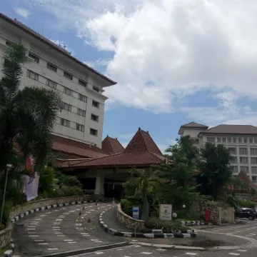 The Sunan Hotel Solo