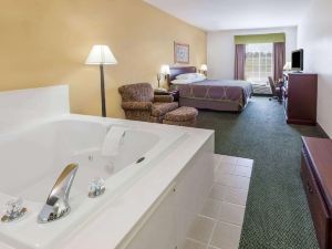 Super 8 by Wyndham Hillsboro TX