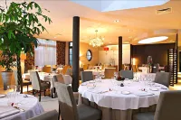 Hotel - Restaurant Dahm Hotels in Berschbach