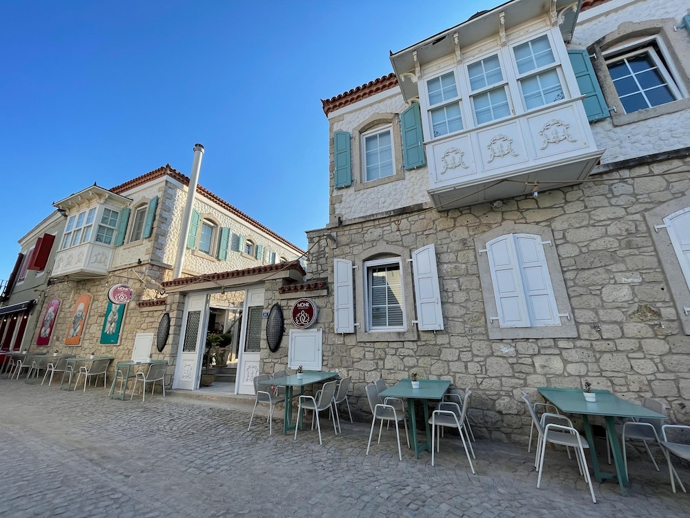 Monk Hotel Alacati - Adults Only