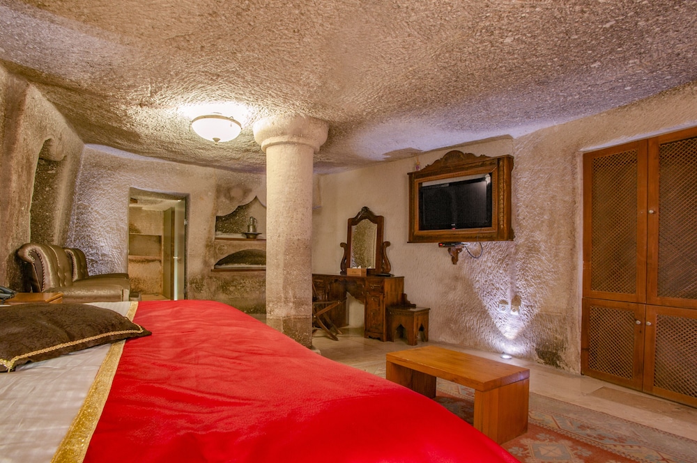 Ottoman Cave Suites