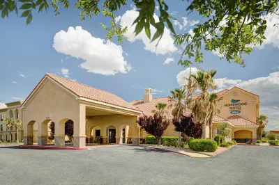 Homewood Suites by Hilton Lancaster Các khách sạn gần Elyze Clifford Interpretive Center